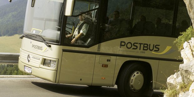 kostenlose Fahrt mit dem Bus in die Stadt Salzburg